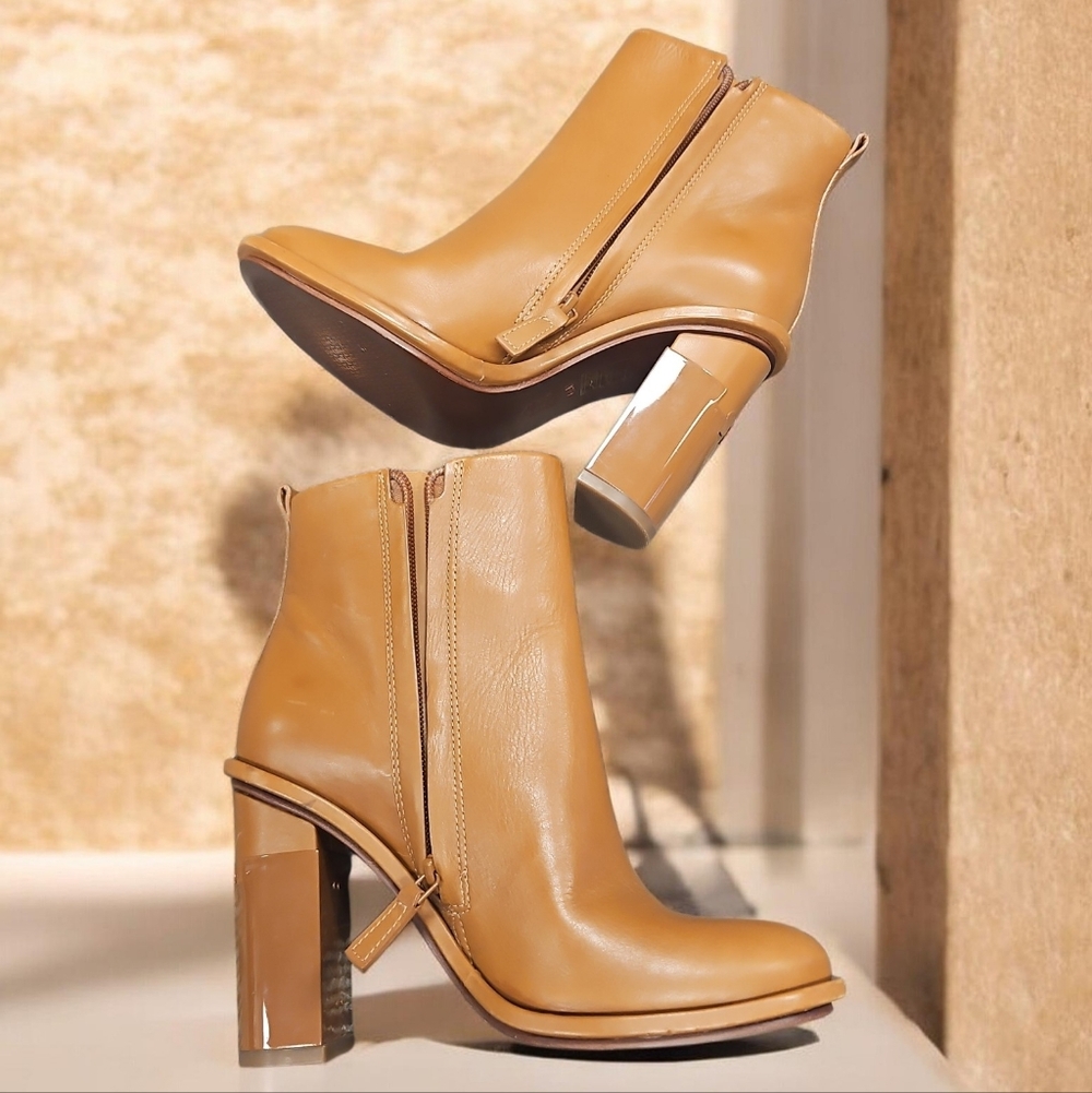 Elegant Tan Ankle Boots Tory Burch - Picture 3 of 6